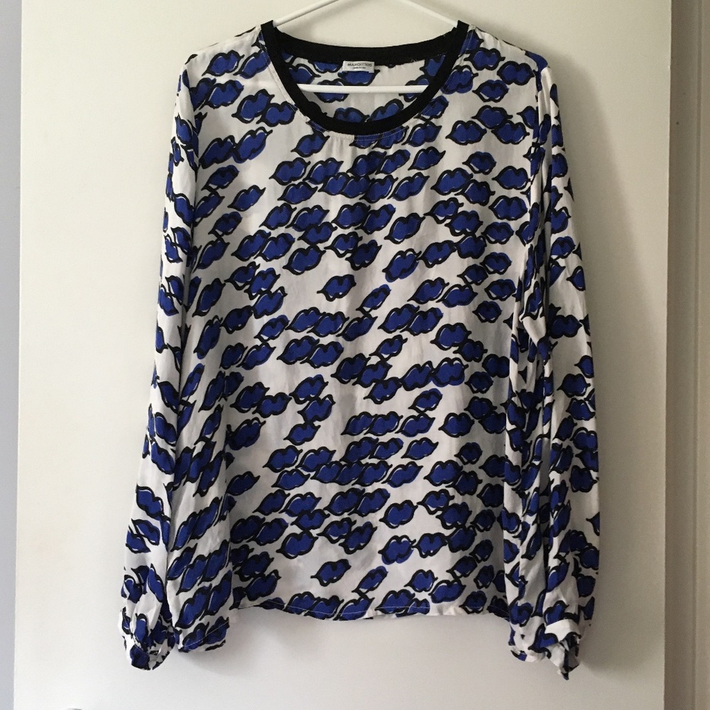 MARGITTES Blue + White Cupro Lips Print Pullover Top 42 M
